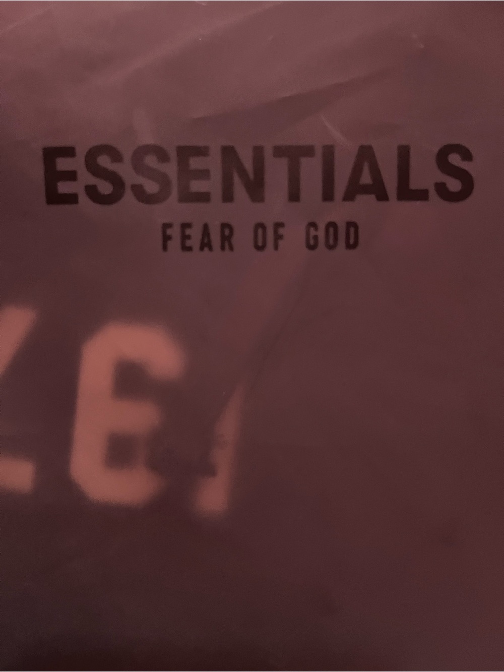Fear of God ESSENTIALS Men's  shortsin Deep Burgundyo